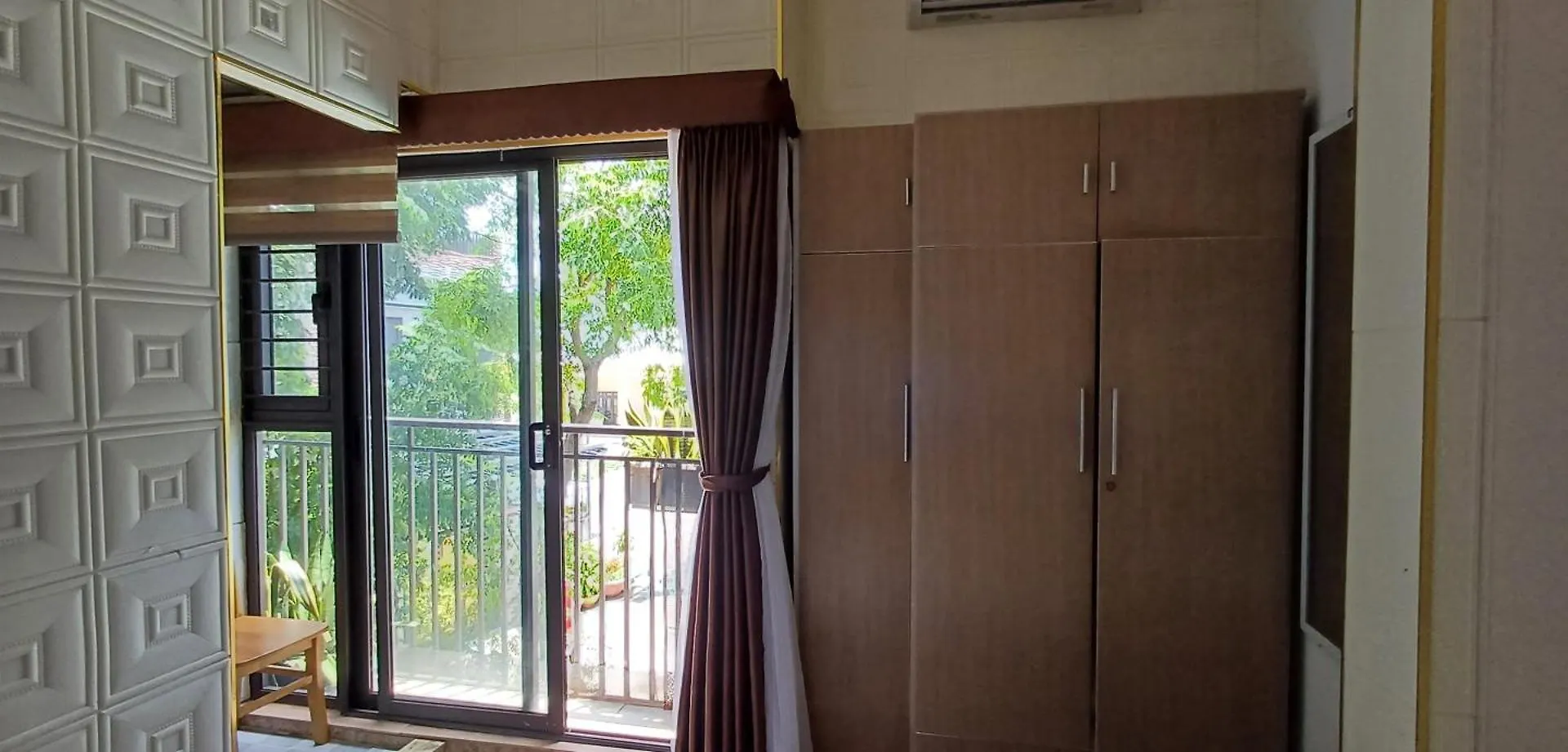 Seashine Apartment Da Nang 0*,  Vietnam