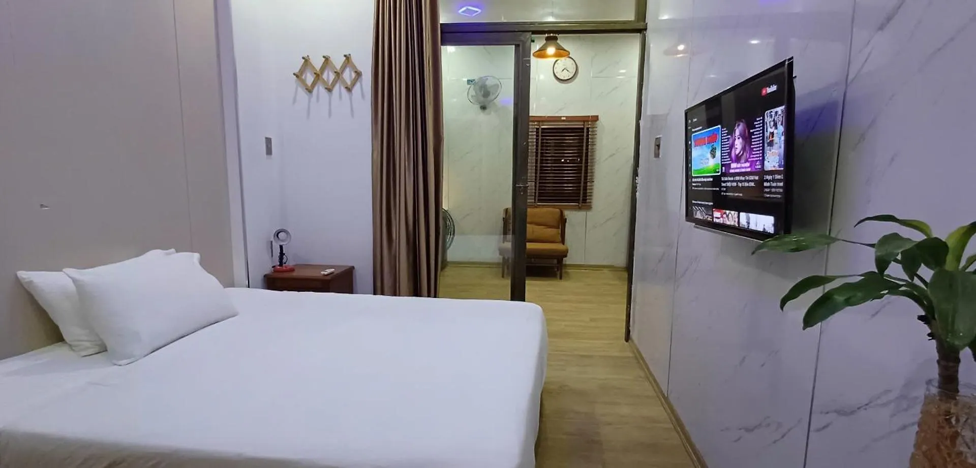 Seashine Apartment Da Nang 0*,