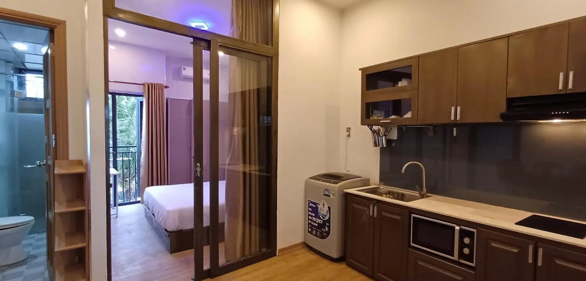 Seashine Apartment Da Nang Vietnam