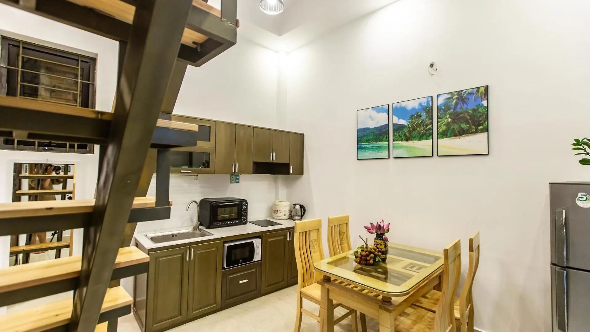 Seashine Apartment Da Nang Vietnam